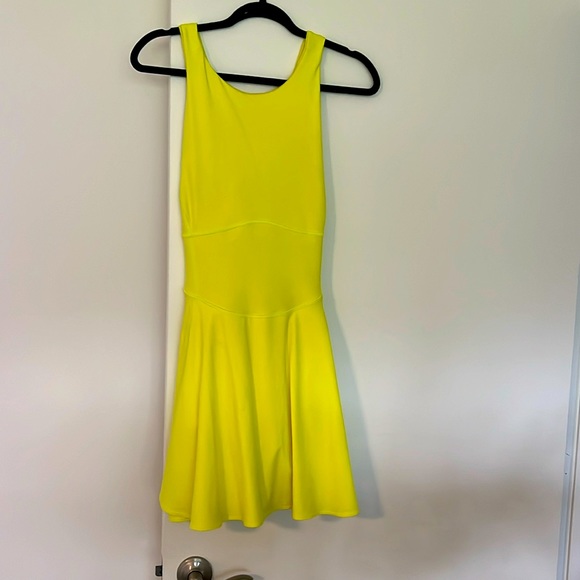 lululemon athletica Dresses & Skirts - Lululemon Court Crush Dress Yellow Size Large